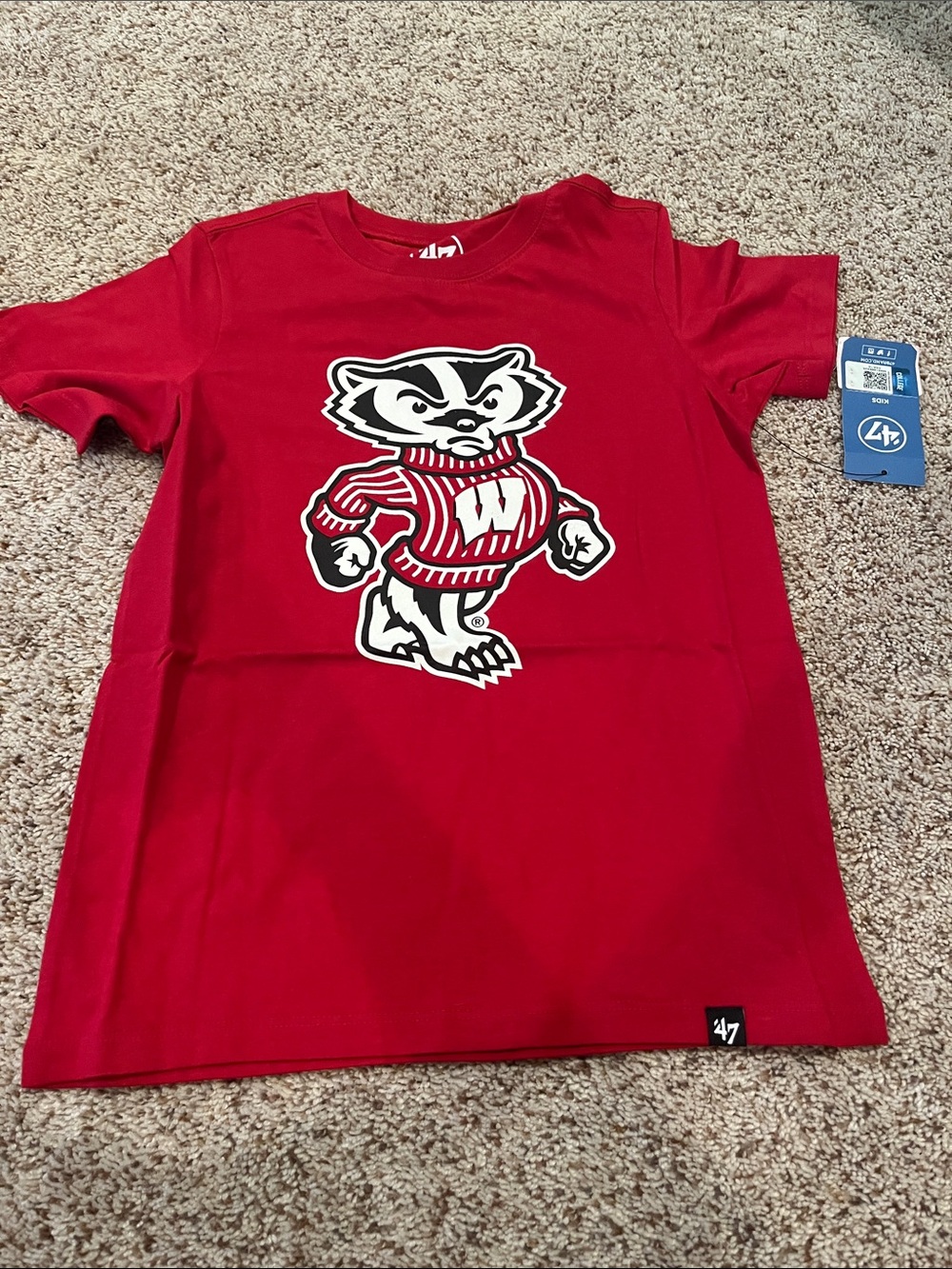 47 Kids Red Wisconsin Bucky Badger Short Sleeve Tee - Red/White/Black Graphic